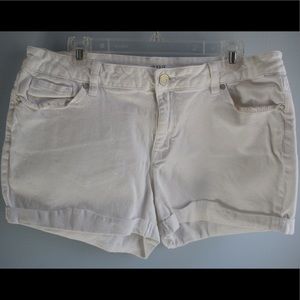 ANA white preppy shorts